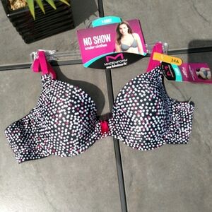 Maidenform No Show T-Shirt Bra 34A! NWT